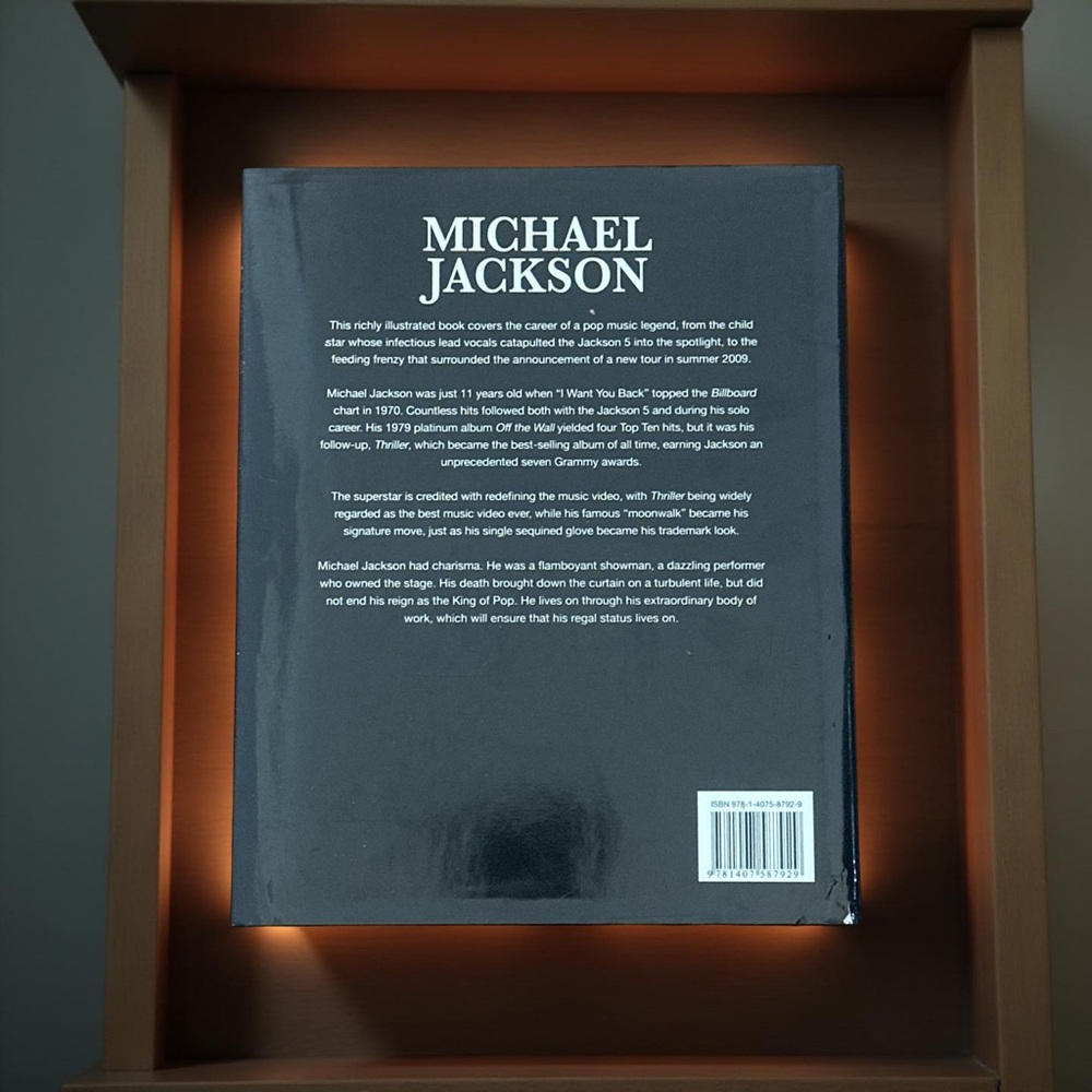 Michael Jackson The Man In The Mirror Tim Hill Hardcover Photo Book King Of Pop - Picture 4 of 15